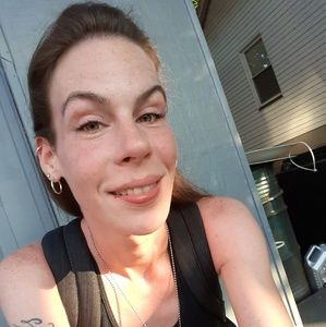 Meet your Posher, Tabitha